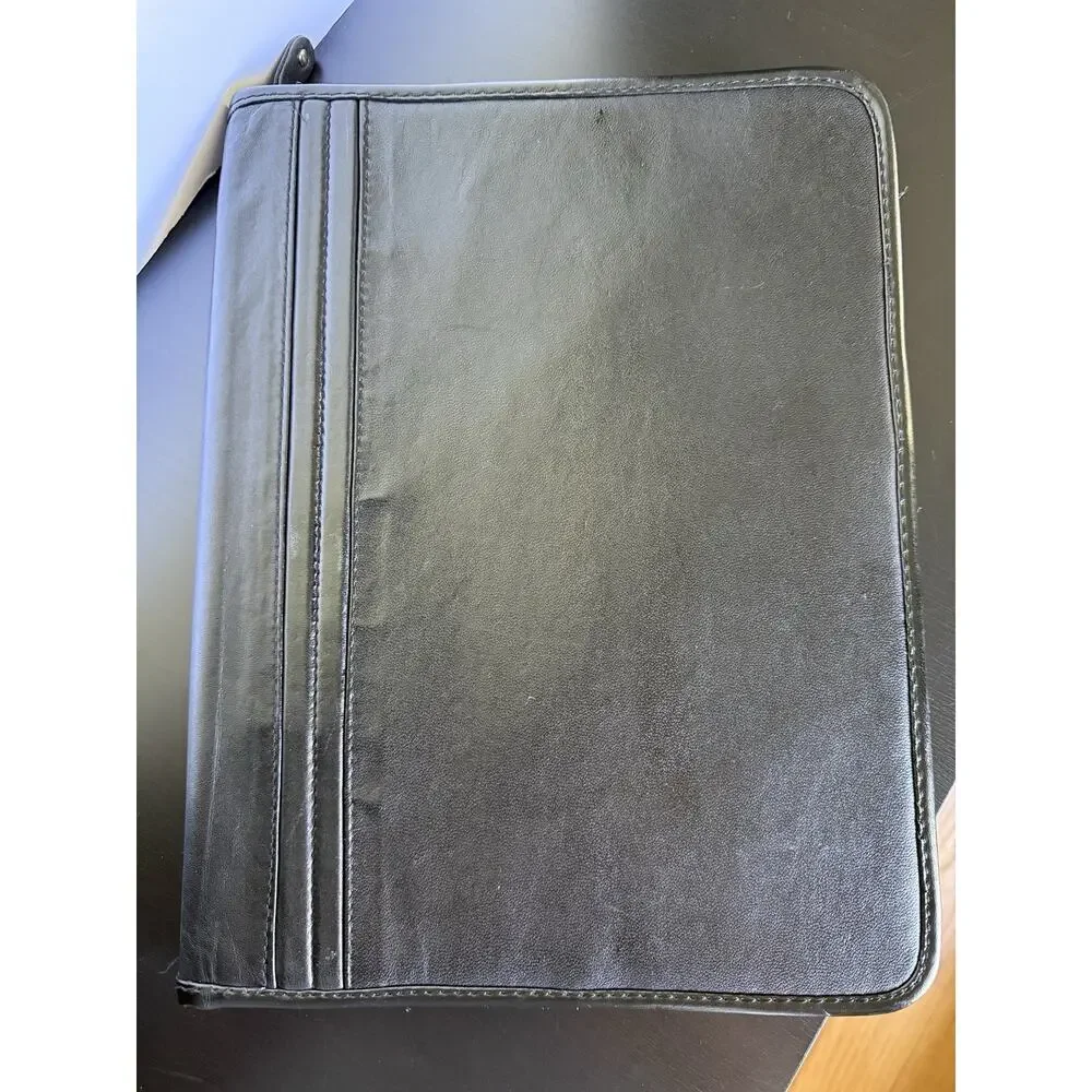 Design-A-Day America Genuine Leather Zip Portfolio Padfolio Calculator Black